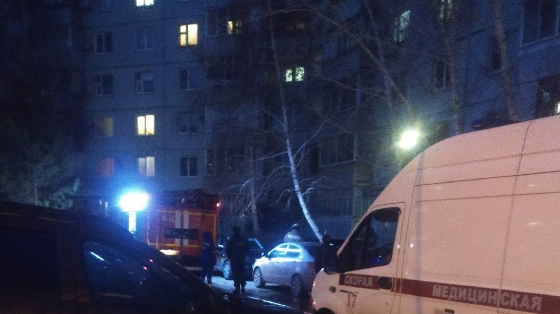В Балаково произошел пожар на улице Степной