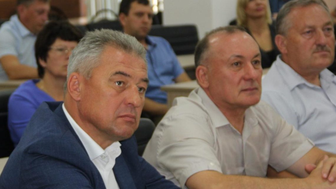 В Балаково увеличат время бесплатного посещения бассейна для инвалидов