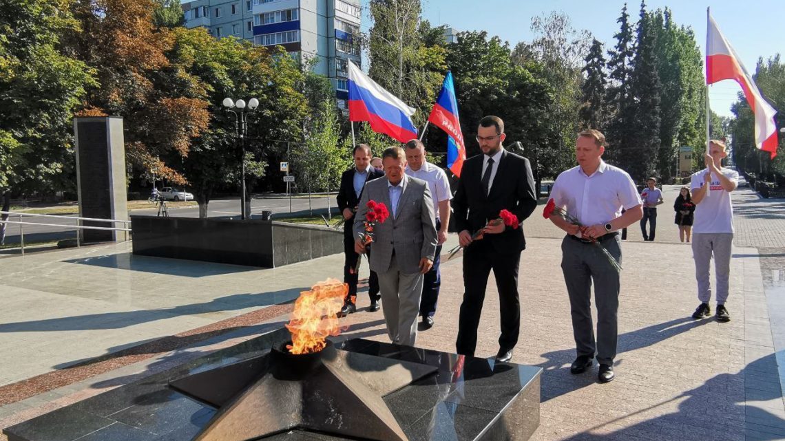 Балаково посетила делегация из Луганской народной республики