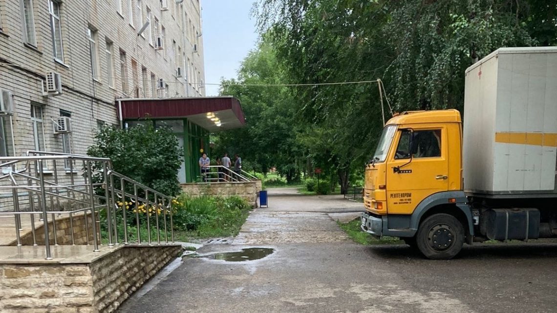 В Балаково объявлены аукционы на выполнение работ по капитальному ремонту помещений в поликлиниках