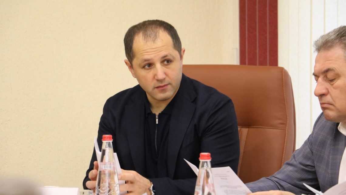 Гагик Киракосян: В Саратовской областной Думе рассматривается законопроект о расширении мер поддержки семей мобилизованных