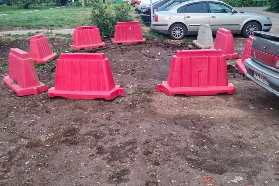В Балаково ПАО «Т Плюс» не обеспечило надлежащее ограждение и оперативное устранение места провала грунта