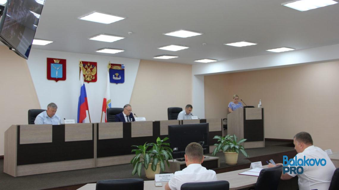 В Балаково врачи начнут приватизировать служебные квартиры, за которые работали 8 лет