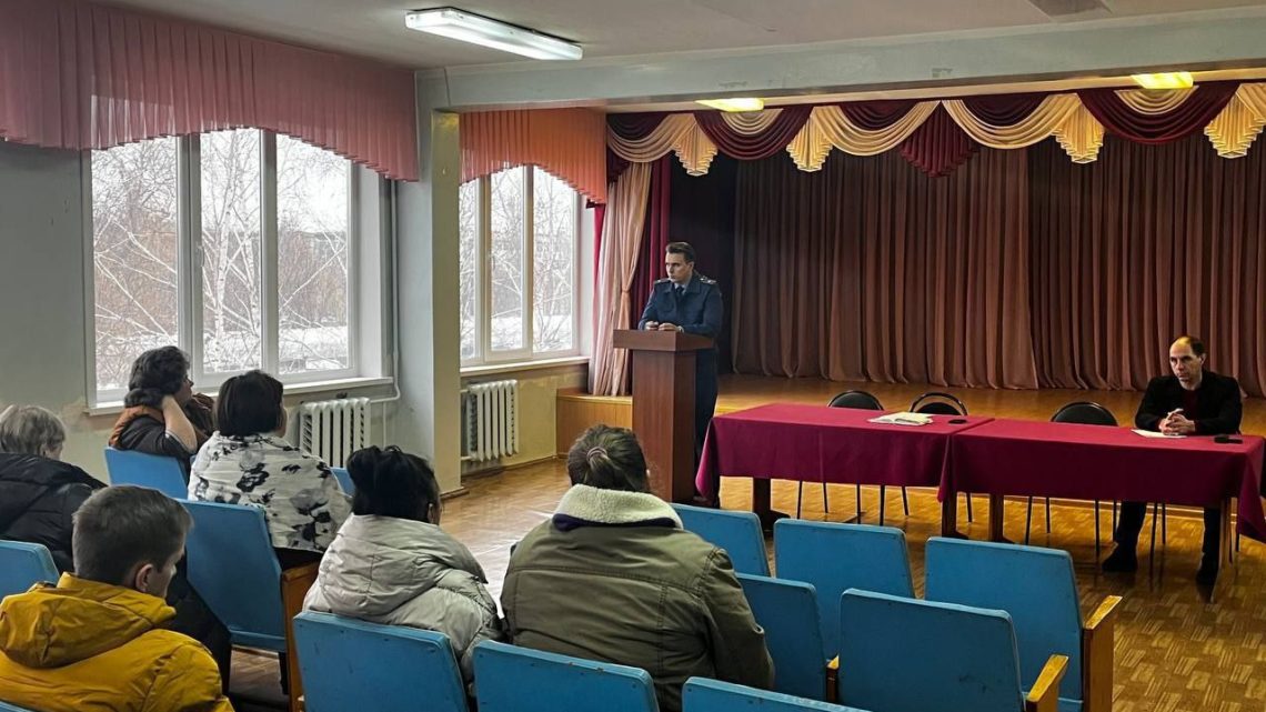 Прокурор встретился с коллективом МУП «Балаковоэлетротранс»