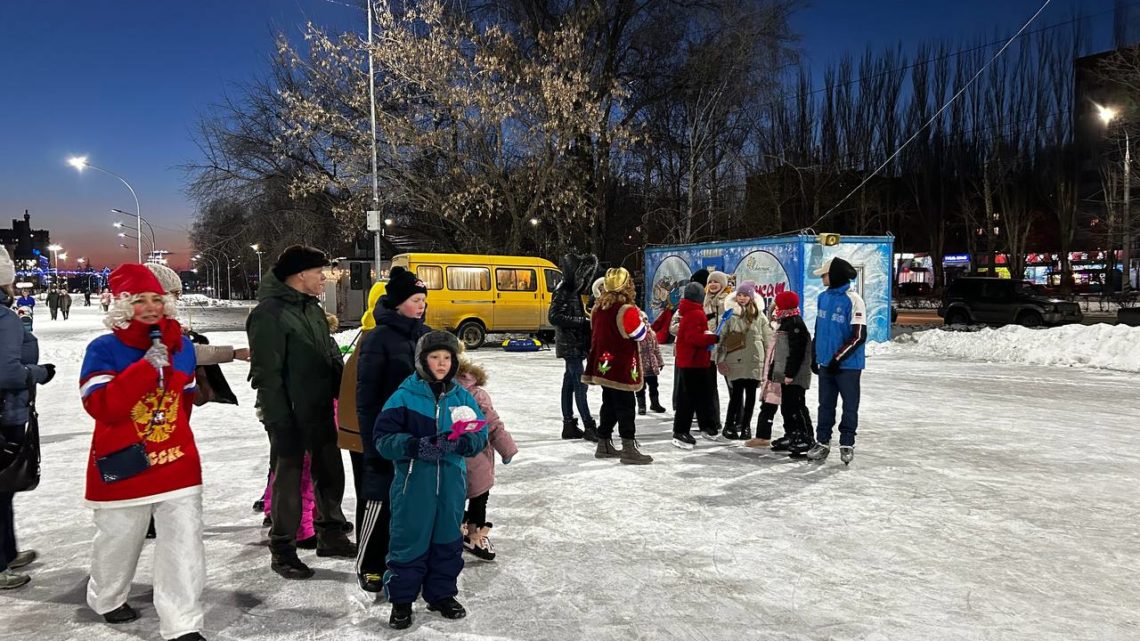 Завтра в Балаково в парке «Центральный» состоится игровая программа «Калейдоскоп новогодних затей»