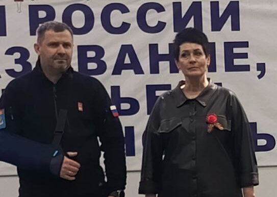 Глава Балаковского района повредил руку