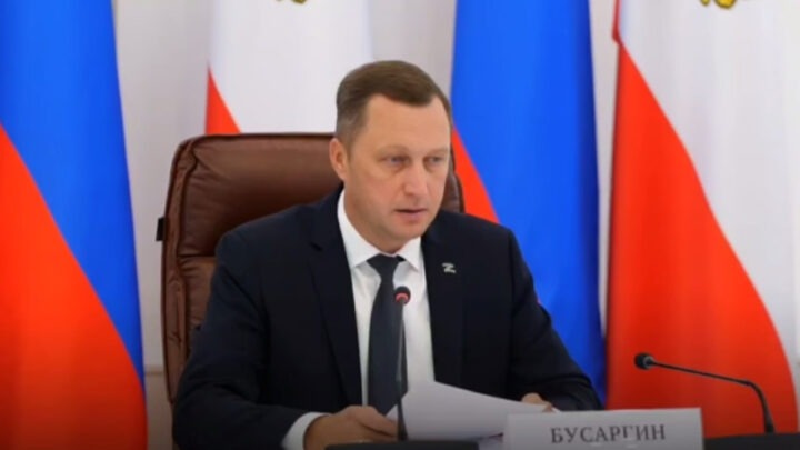 Губернатор Саратовской области предложил привлечь главу Вольского района к ответственности и отправить в отставку