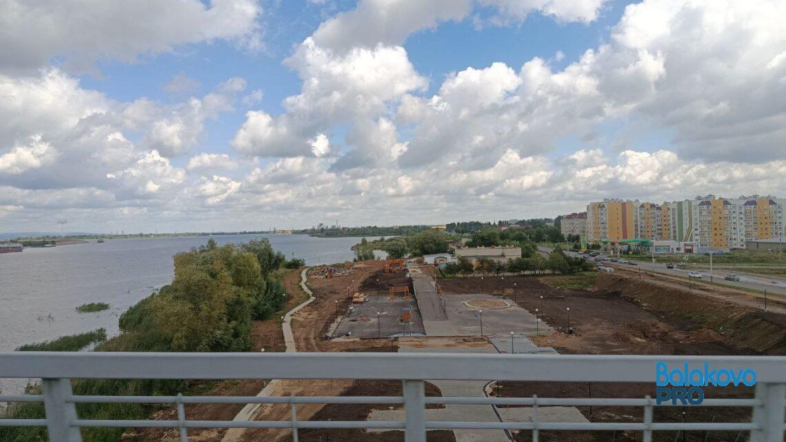 Со строителей набережной в Балаково ООО «ПоволжьеСтройИнвест» в Пскове через суд требуют 462 миллиона