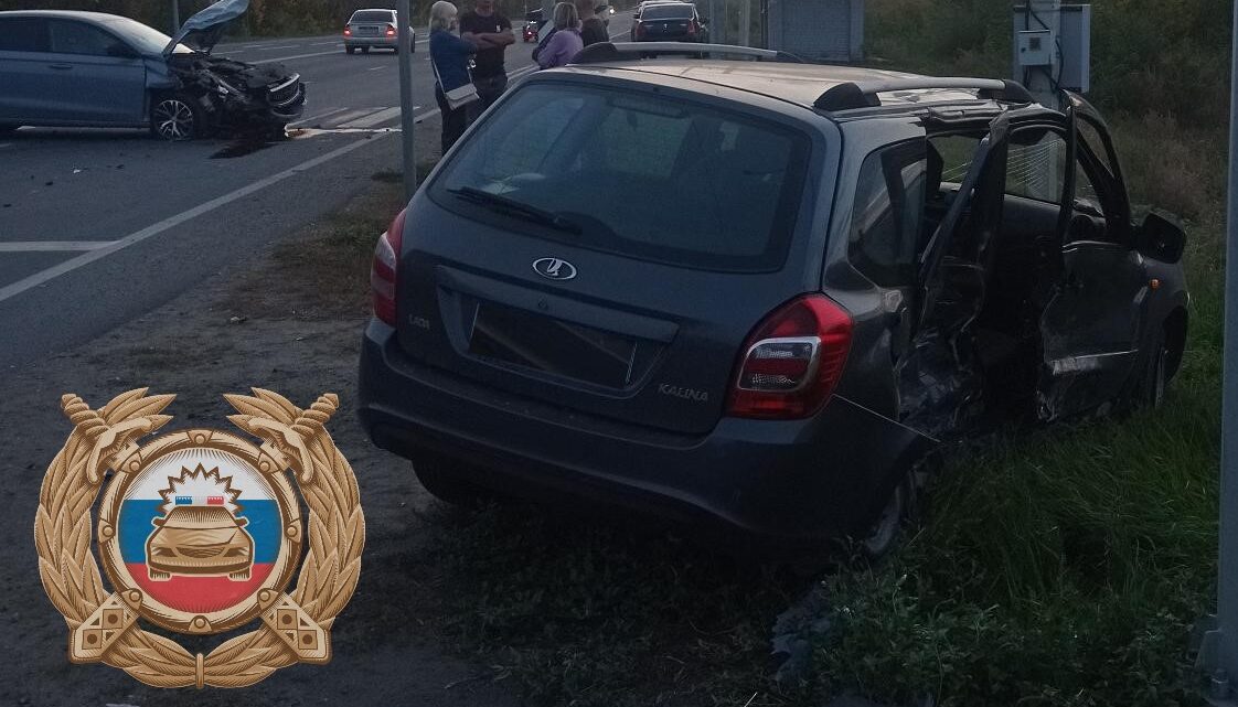 В ДТП в Балаковском районе пострадали пенсионер и женщина