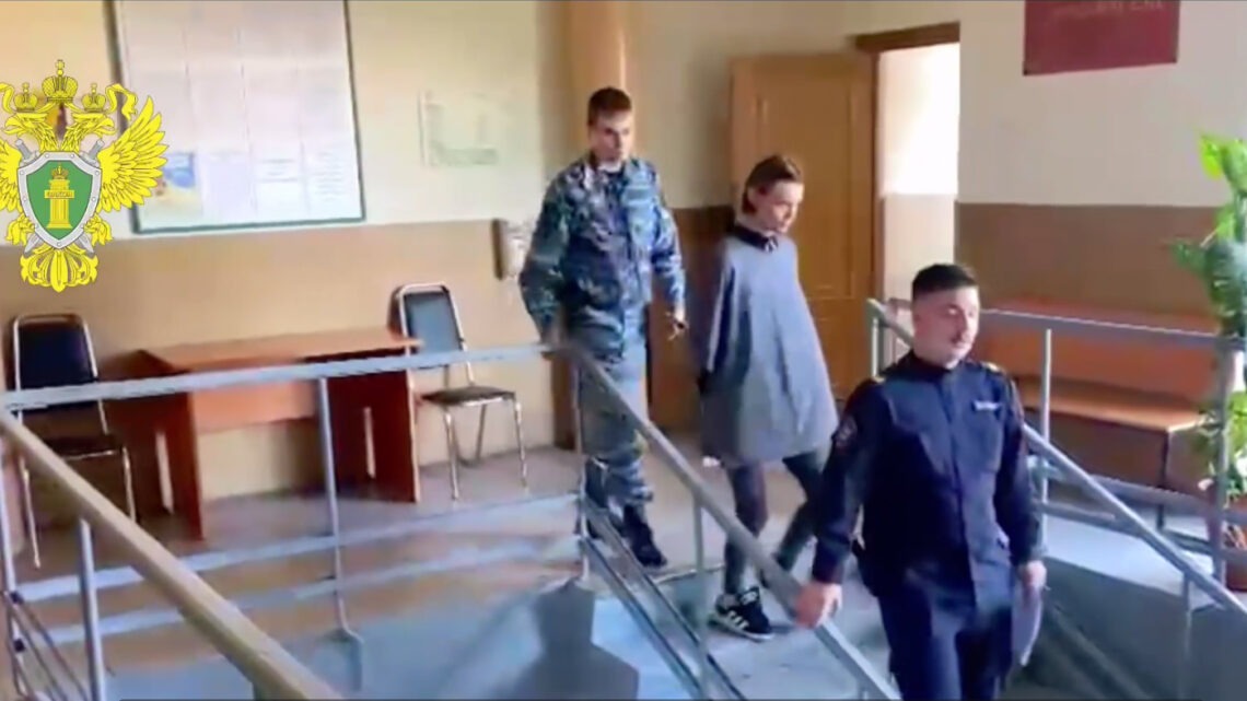 Балаковца будут судить за мошенничество в Ленинградской области