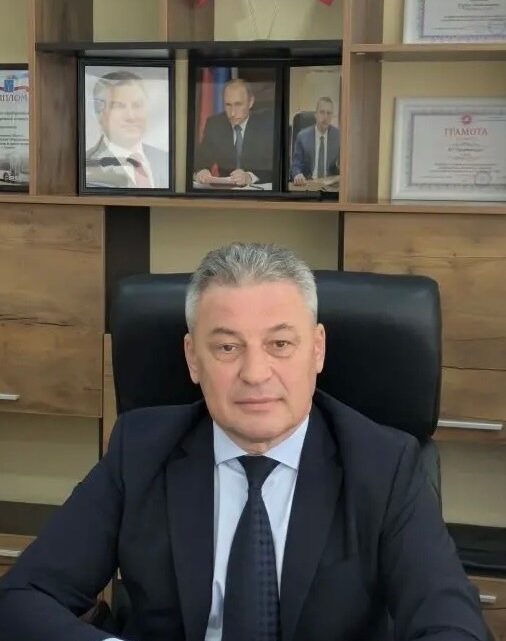 Кирилл Лаврентьев: «Милые женщины! Сердечно поздравляю Вас с первым праздником весны!»