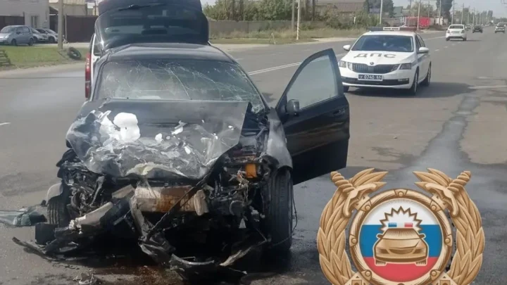 В Балаково в ДТП на Транспортной пострадал водитель