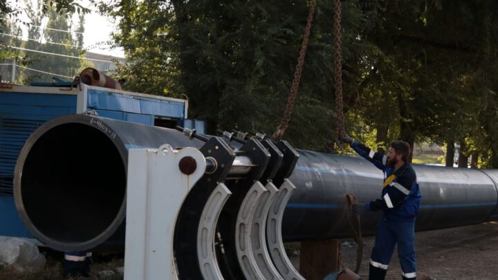 В Балаково на Вокзальной проложен основной трубопровод коллектора