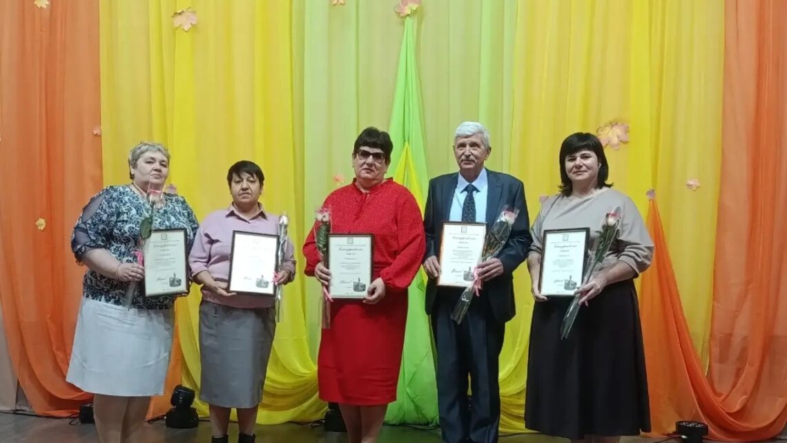 Гагик Киракосян: «В череде осенних дат есть одна, которая напоминает о людях, которые ведут нас за руку в мир знаний»
